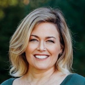 Meet Your Posher, Michele